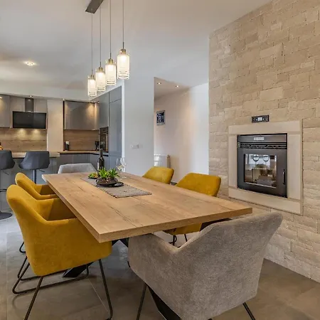 Apartmán Three-bedroom In Barban