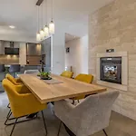 Apartman Three-bedroom In Barban